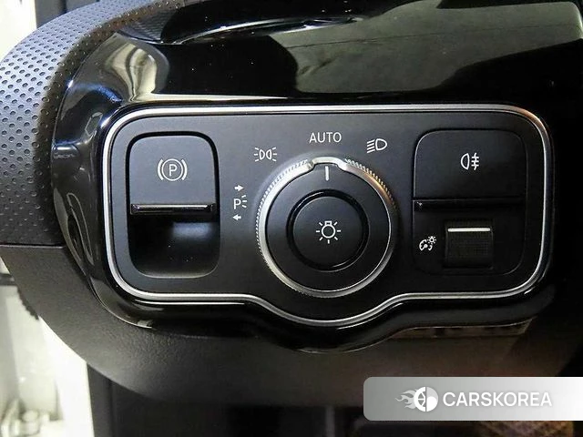 Mercedes-Benz A-Class W177 2022 Белый из Кореи, фото 5