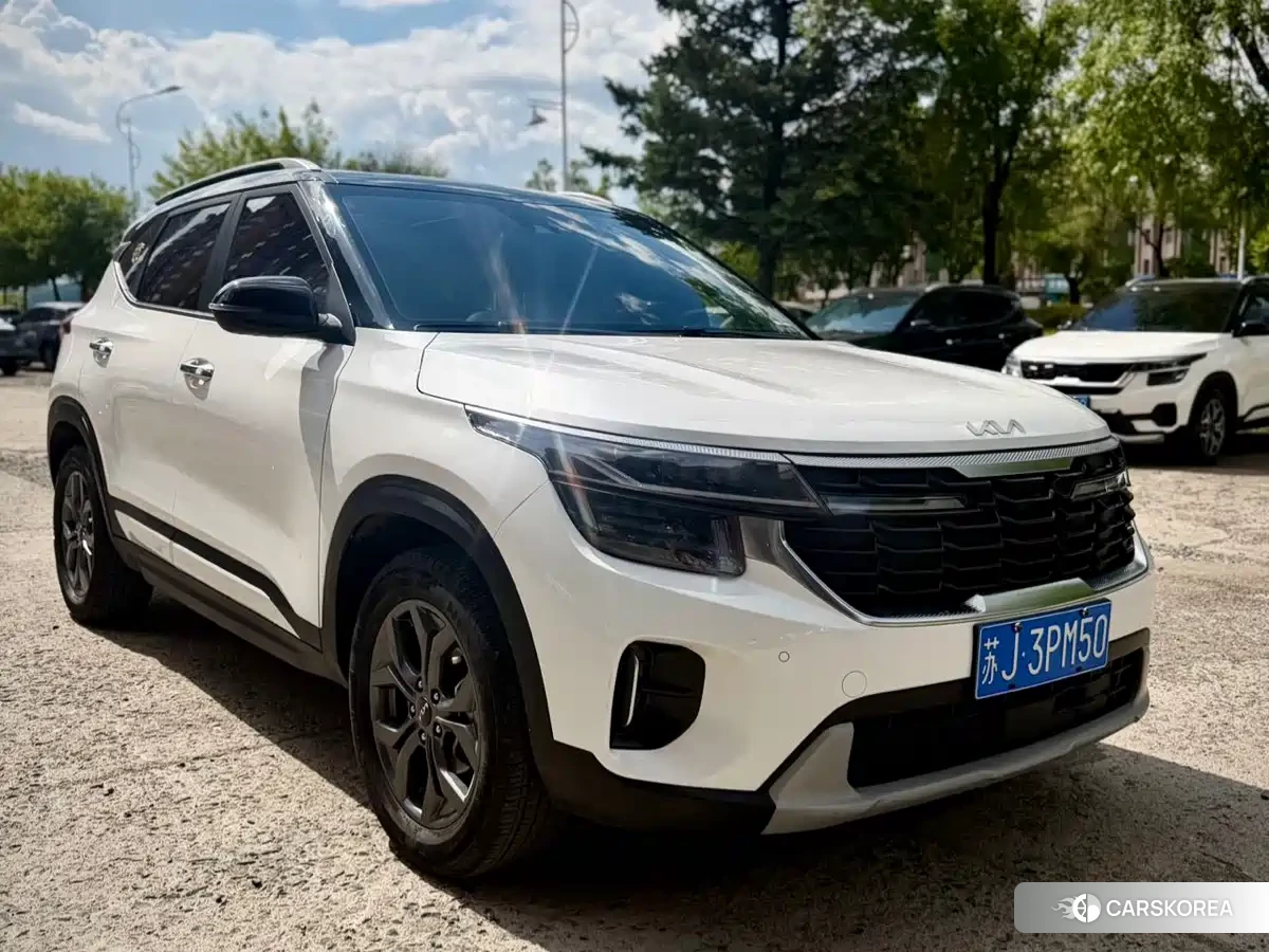 Kia Seltos 2024 Белый из Китая, фото 5