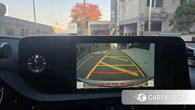 Lexus ES300h 7th generation 2023 Серый из Кореи, фото 5