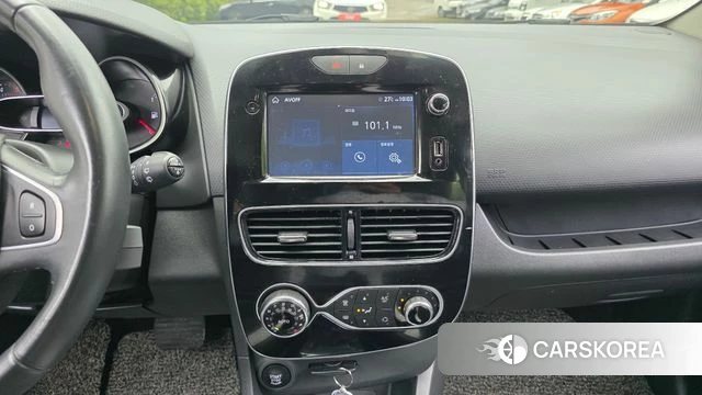 Renault Korea (Samsung) Clio 2018 Белый из Кореи, фото 5