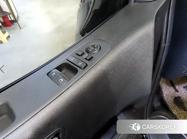 Hyundai Staria 2024 Черный из Кореи, фото 5