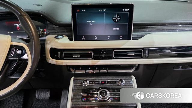 Lincoln Aviator 2nd generation 2022 Серый из Кореи, фото 5