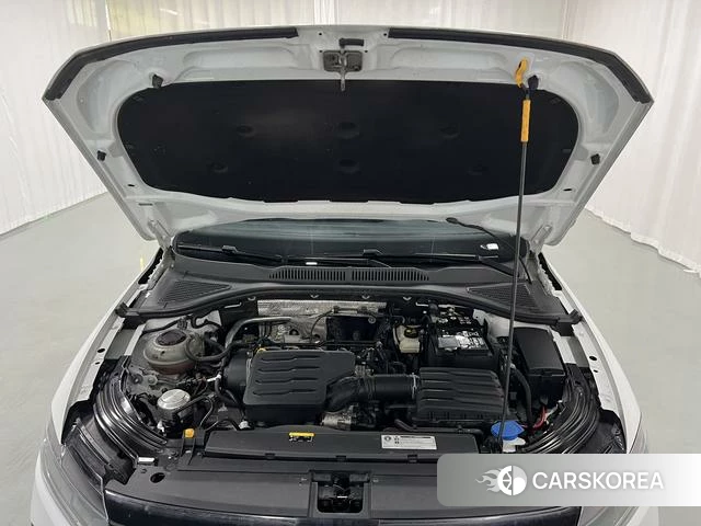 Volkswagen Lavida 2023 Белый из Китая, фото 5