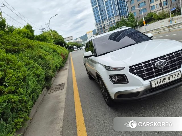 Hyundai Venue 2019 Белый из Кореи, фото 5