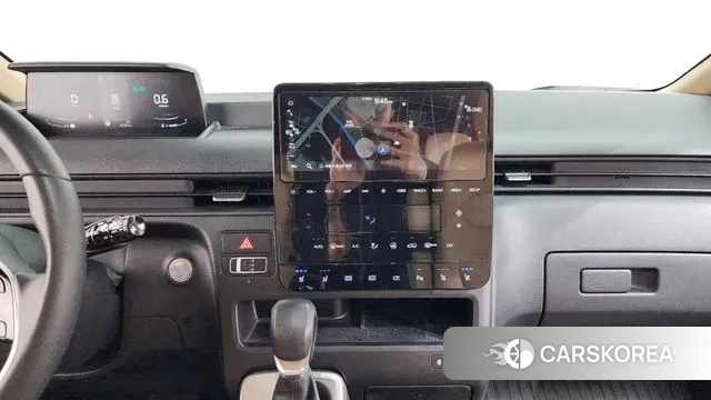 Hyundai Staria 2024 Белый из Кореи, фото 5