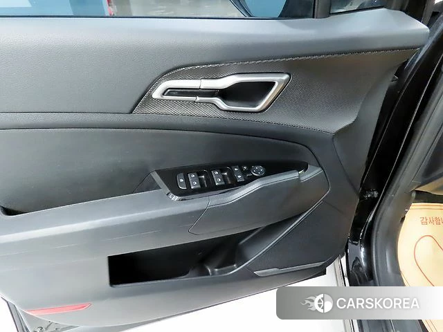 Kia Sportage 5th Generation 2021 Черный из Кореи, фото 5