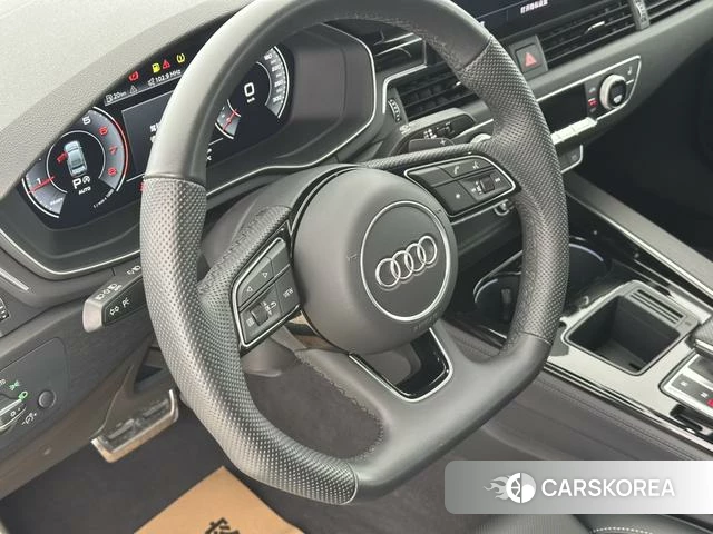 Audi A4L 2025 Белый из Китая, фото 5