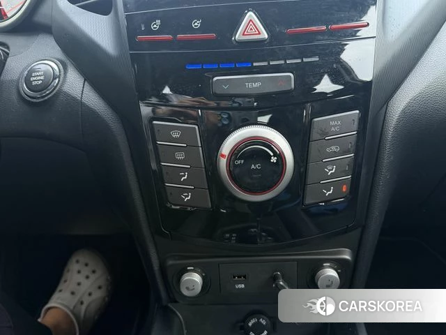 Ssangyong Tivoli Air 2018 Белый из Кореи, фото 5