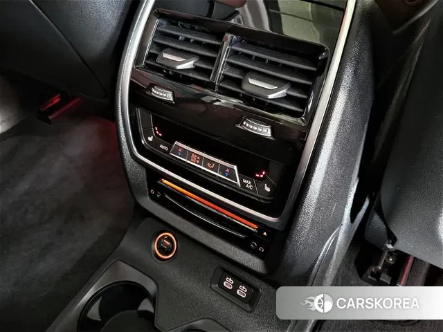 BMW X7 (G07) 2020 Белый из Кореи, фото 5