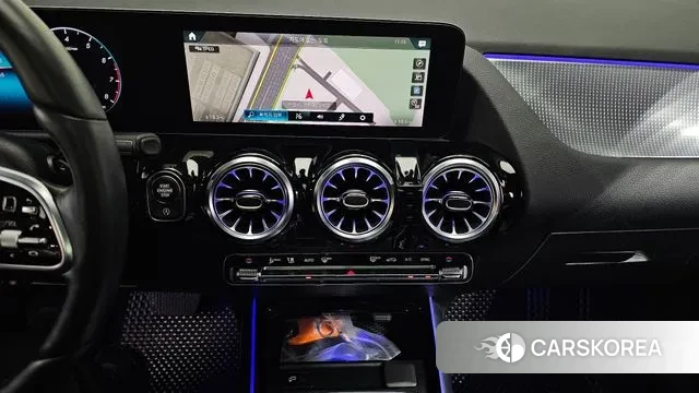 Mercedes-Benz GLA - Class H247 2021 Белый из Кореи, фото 5