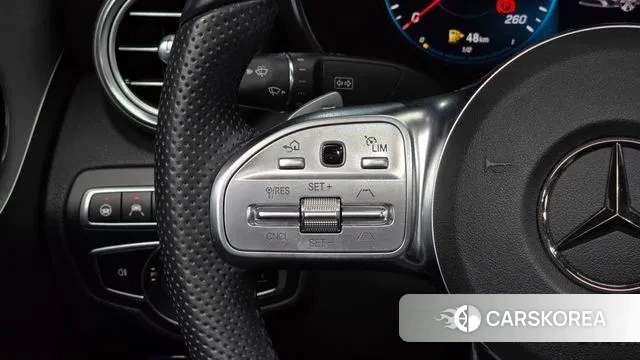 Mercedes-Benz C-Class W205 2023 Белый из Кореи, фото 5