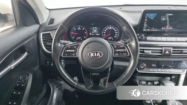 Kia Seltos 2020 Белый из Кореи, фото 5