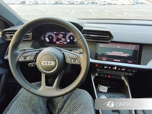 Audi A3 2023 Зеленый из Китая, фото 5