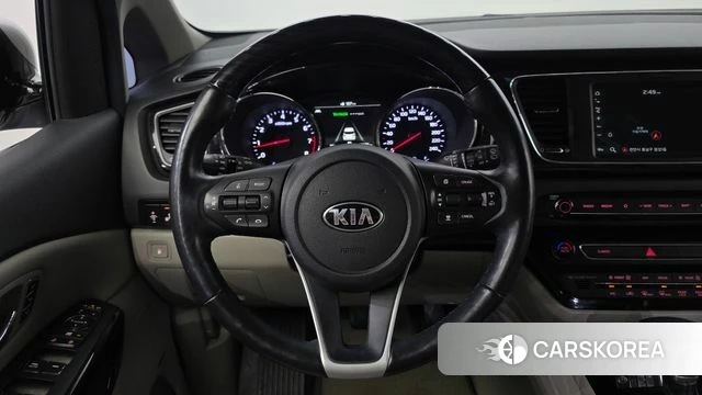 Kia The New Carnival 2018 Серебряный из Кореи, фото 5