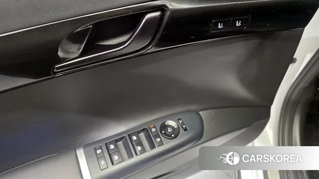 Hyundai Grandeur (GN7) 2023 Белый из Кореи, фото 5