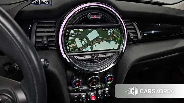 Mini Cooper 2018 Темно-зеленый из Кореи, фото 5