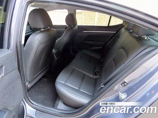 Hyundai Avante AD id 2528902 из Кореи 5