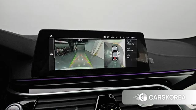 BMW 5 Series (G30) 2019 Белый из Кореи, фото 5
