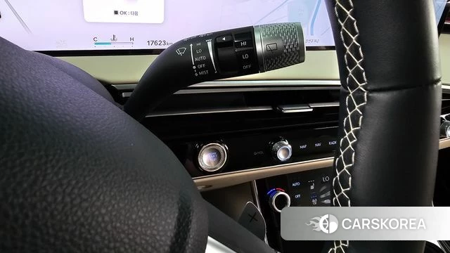 Genesis GV70 2025 Белый из Кореи, фото 5