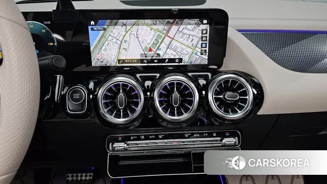 Mercedes-Benz EQA H243 2023 Белый из Кореи, фото 5