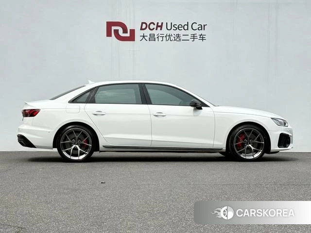 Audi A4L 2022 Белый из Китая, фото 5