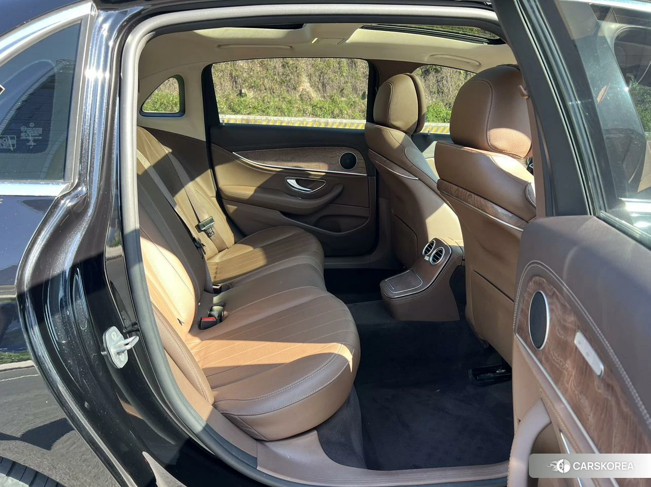 Mercedes-Benz E-class PHEV 2021 Черный из Китая, фото 5