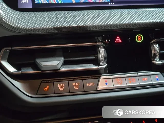 BMW 2 Series Gran Coupe (F44) 2023 Светло-серебряный цвет из Кореи, фото 5