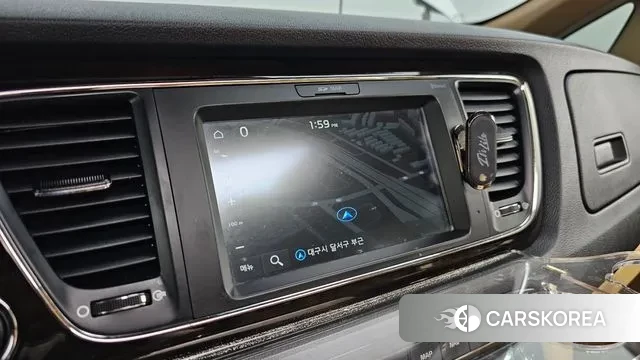 Kia The New Carnival 2019 Белый из Кореи, фото 5