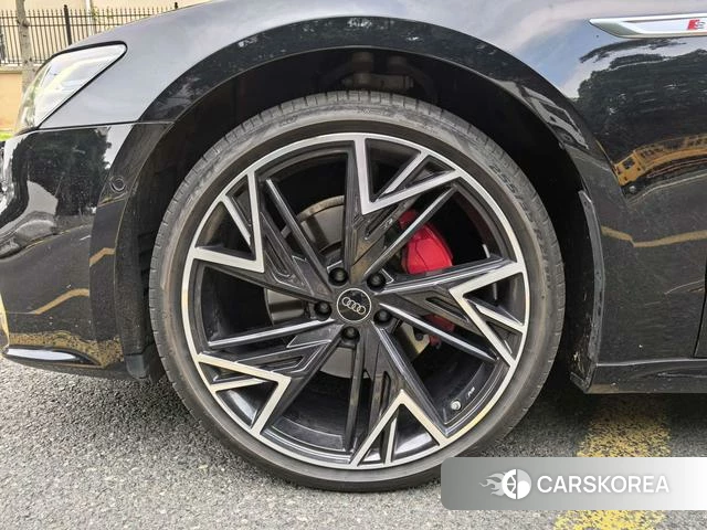 Audi A7L 2024 Черный из Китая, фото 5