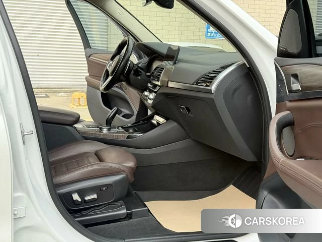 BMW X3 2020 Белый из Китая, фото 5