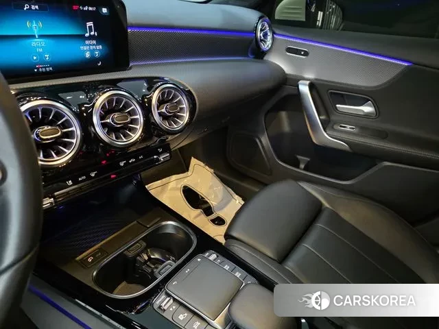 Mercedes-Benz A-Class W177 2021 Белый из Кореи, фото 5