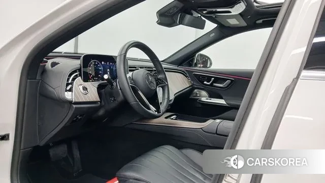 Mercedes-Benz E-Class W214 2025 Белый из Кореи, фото 5