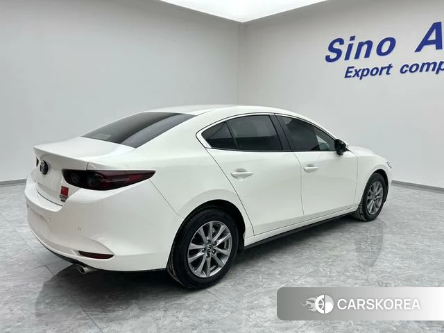 Mazda 3 Angkesaila 2022 Белый из Китая, фото 5