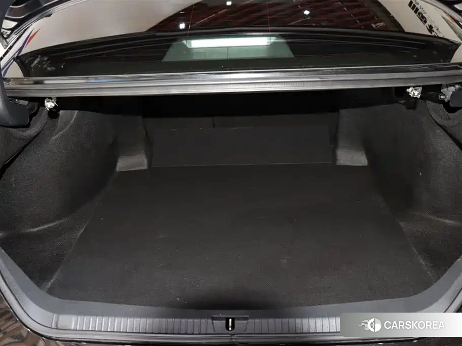 Toyota Avalon 2022 Черный из Китая, фото 5