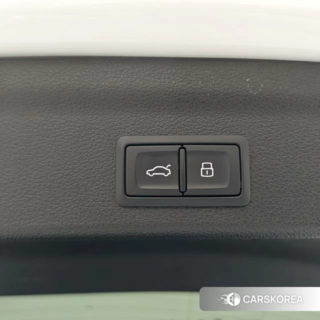 Audi Q3 2022 Белый из Китая, фото 5