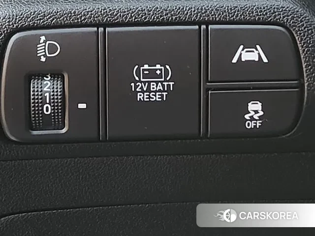 Hyundai Avante Hybrid (CN7) 2021 Белый из Кореи, фото 5