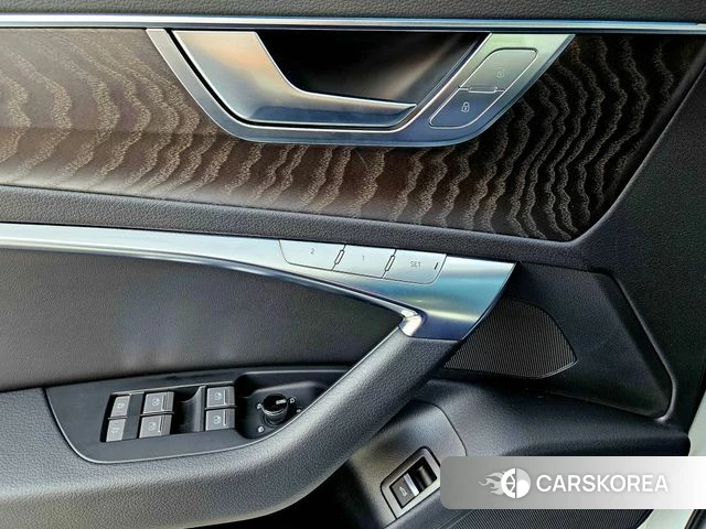 Audi A6 (C8) 2021 Белый из Кореи, фото 5
