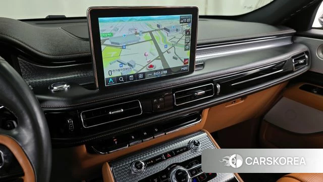 Lincoln Aviator 2nd generation 2021 Серый из Кореи, фото 5