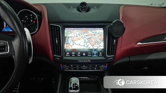 Maserati Levante 2019 Черный из Кореи, фото 5