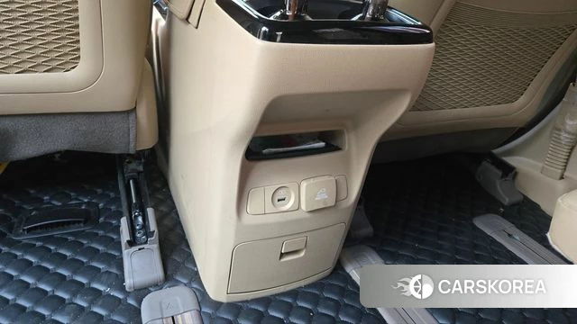 Kia The New Carnival 2019 Белый из Кореи, фото 5