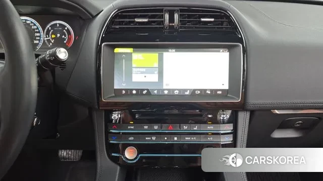 Jaguar F-PACE 2018 Серый из Кореи, фото 5