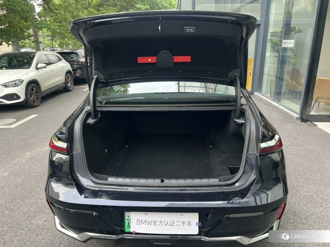 BMW i7 2023 Черный из Китая, фото 5