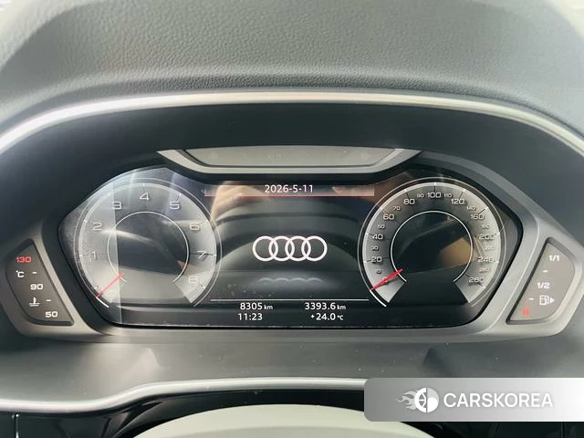 Audi Q3 2023 Темно-серый из Китая, фото 5