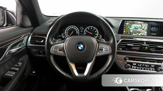 BMW 7 Series (G11) 2018 Черный из Кореи, фото 5