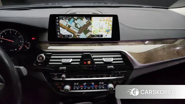 BMW 5 Series (G30) 2018 Серый из Кореи, фото 5