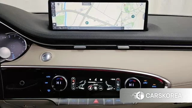 Genesis GV70 2023 Белый из Кореи, фото 5