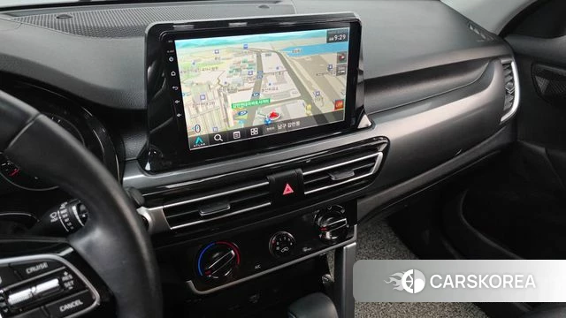 Kia Seltos 2022 Синий из Кореи, фото 5