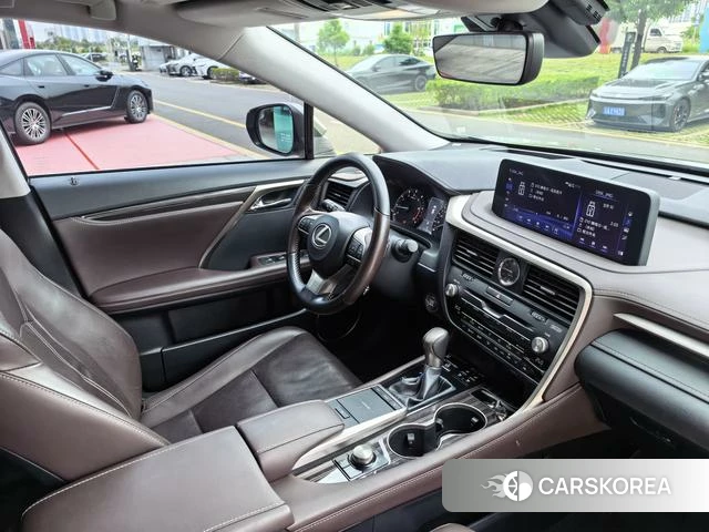 Lexus RX 2022 Серебристо-серый из Китая, фото 5