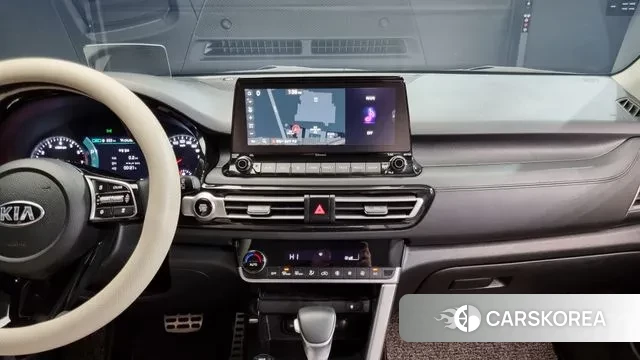 Kia Seltos 2021 Серый из Кореи, фото 5