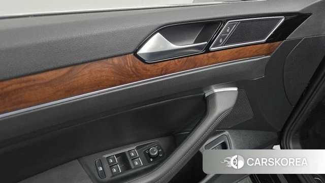 Volkswagen Passat GT (B8) 2018 Черный из Кореи, фото 5